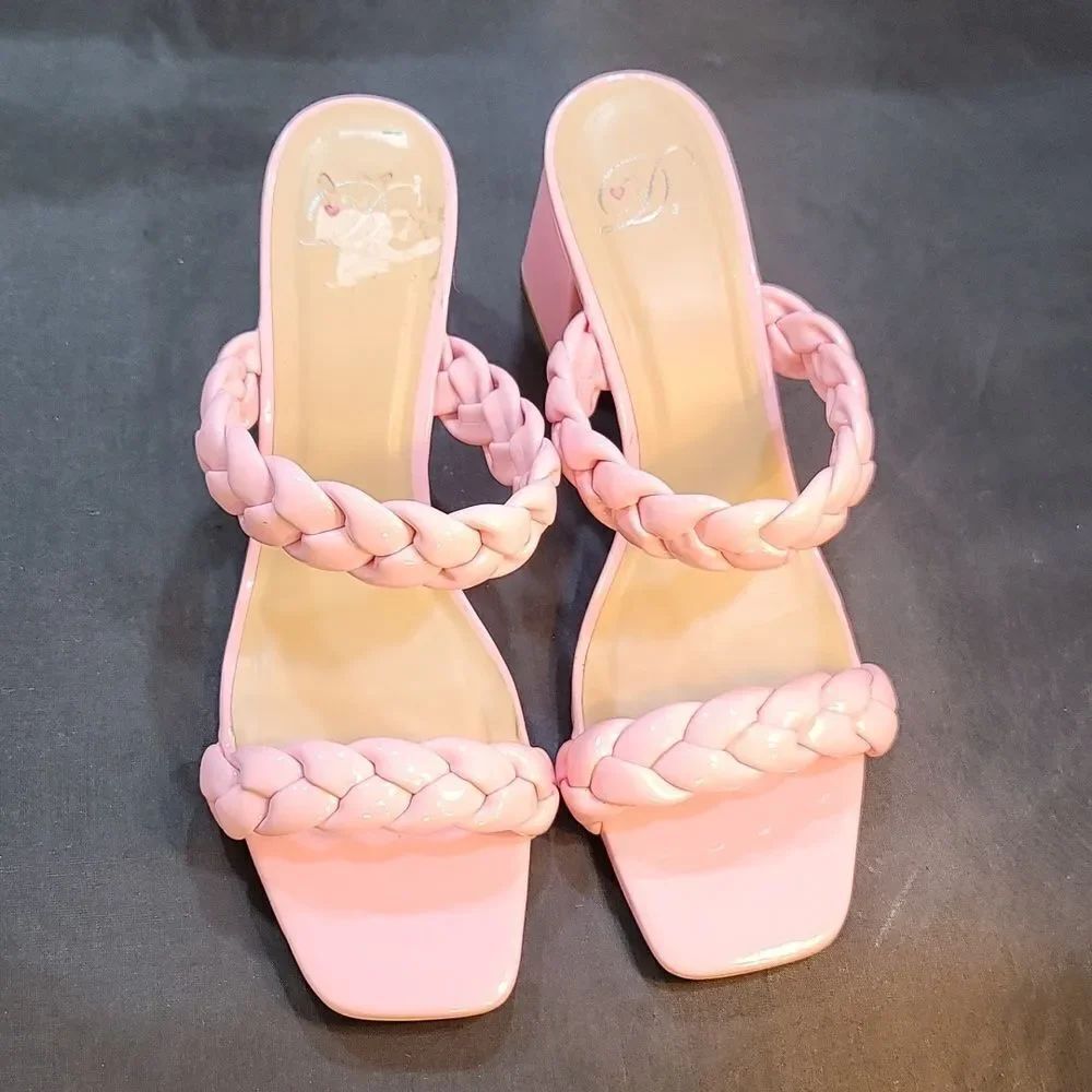 BRAND NEW DELICIOUS TWO BAND PAILY BRAIDED SANDAL G1